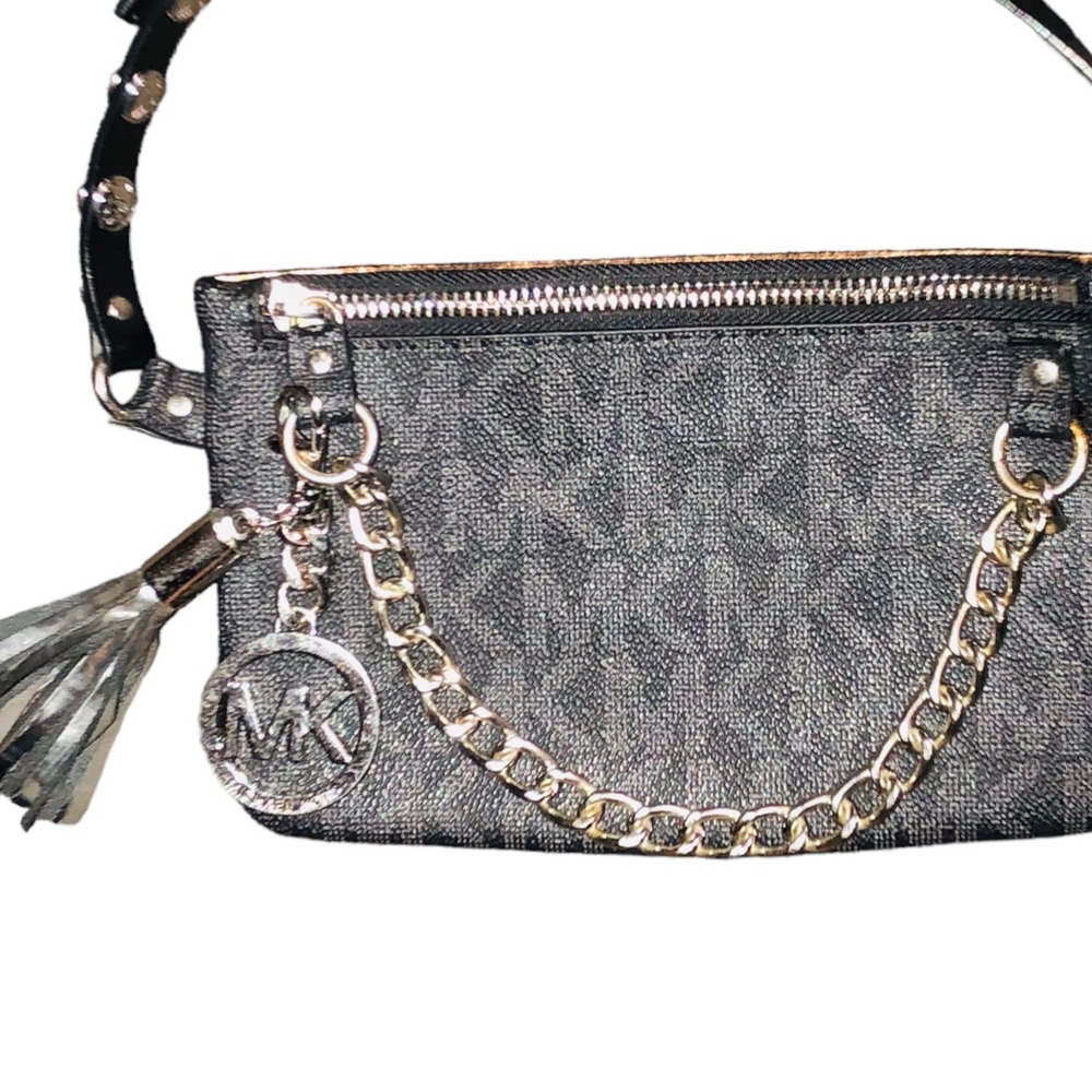 MK Michael Kors Fanny pack/belt bag logo signature pattern leather bonus tassel